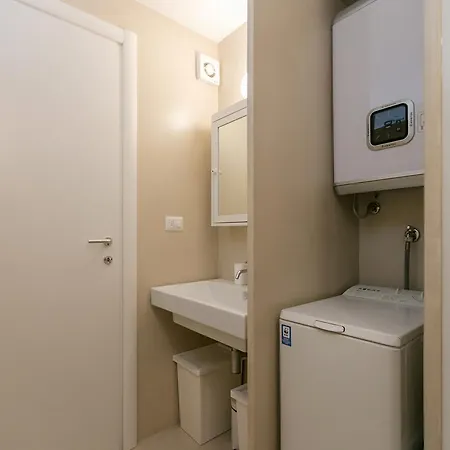 Apartment Bocconi Bligny Milan